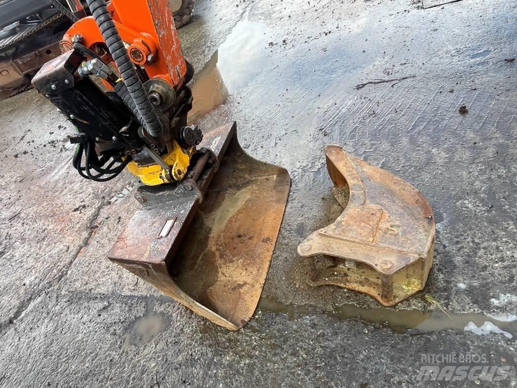 Hitachi ZX 38 U-5 A Minikaivukoneet < 7t