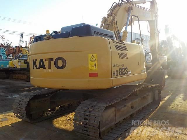 Kato HD823MR-6 Telakaivukoneet