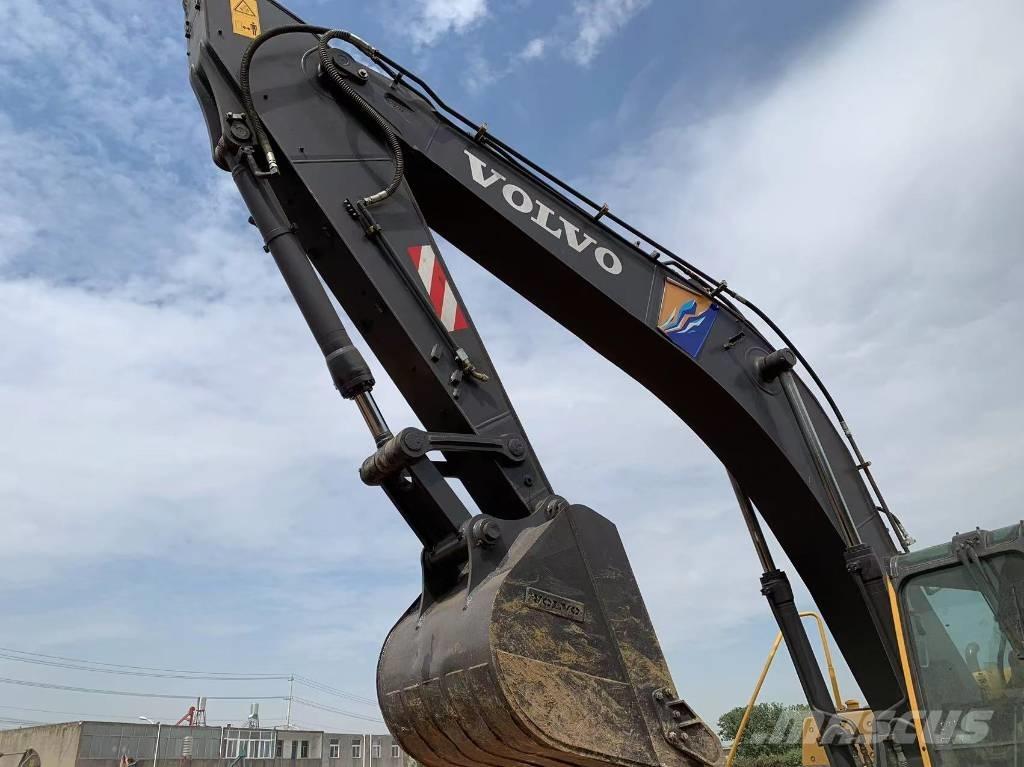 Volvo EC 290 B Telakaivukoneet