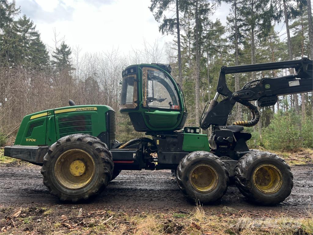 John Deere 1170E Muut koneet