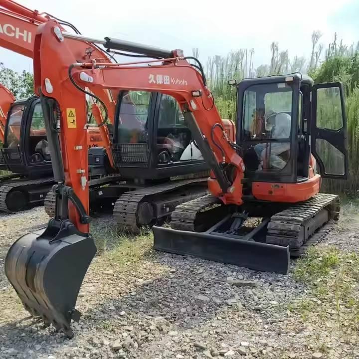 Kubota KX155 Telakaivukoneet