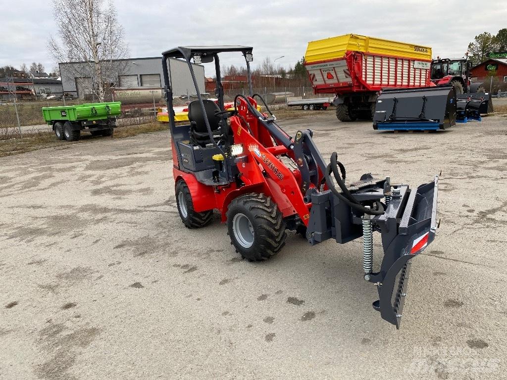 Flexitrac 1126 LRF Yleiskuormaajat