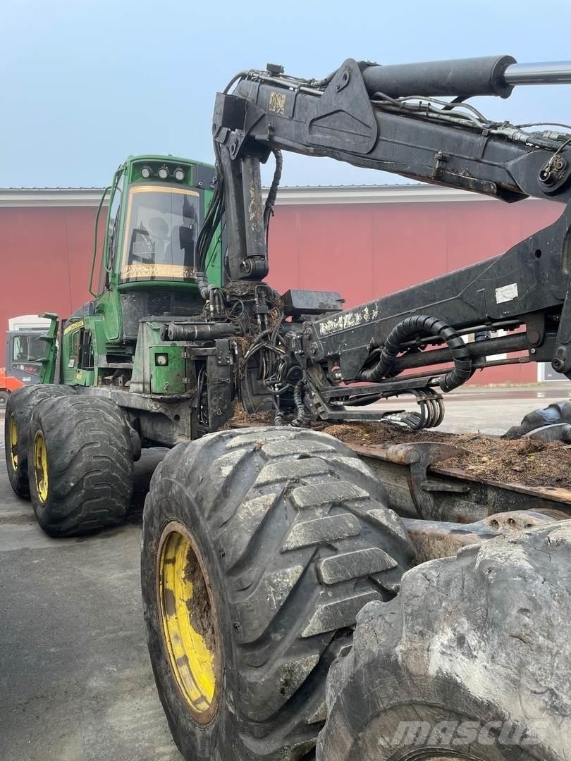 John Deere 1210E Kuormatraktorit
