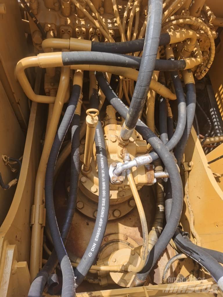 CAT 320 C L Telakaivukoneet
