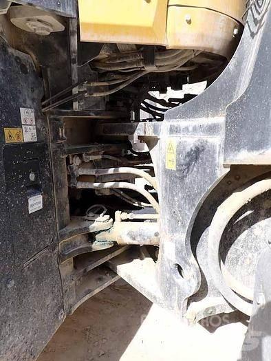 Komatsu WA475 Pyöräkuormaajat