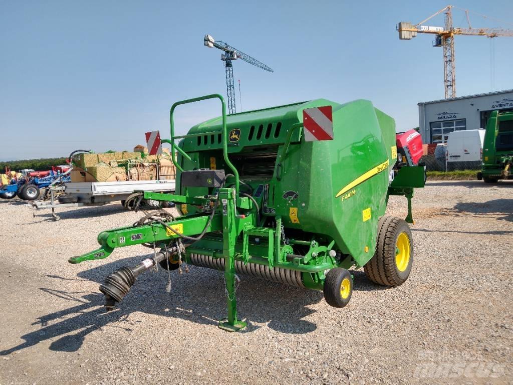 John Deere F441M Pyöröpaalaimet