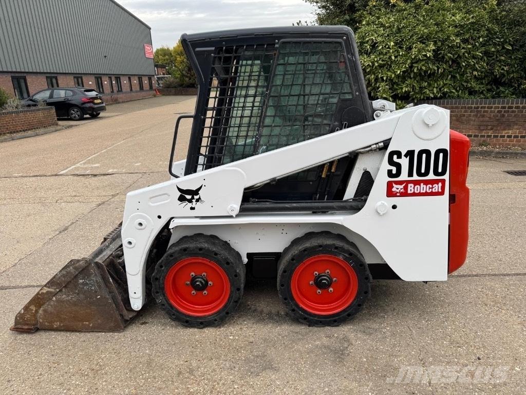Bobcat S100 Liukuohjatut kuormaajat