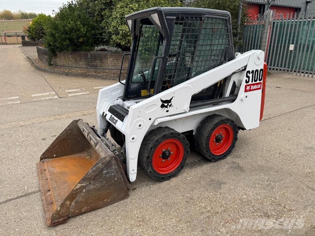 Bobcat S100 Liukuohjatut kuormaajat