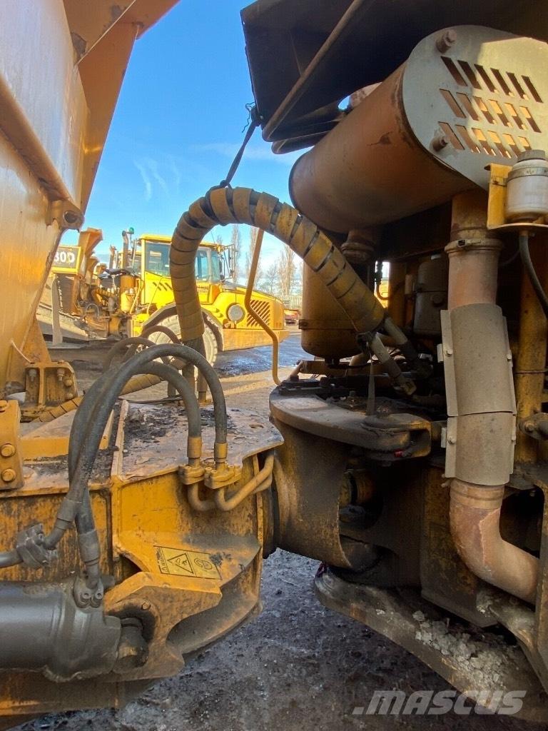 Volvo A 25 D Dumpperit