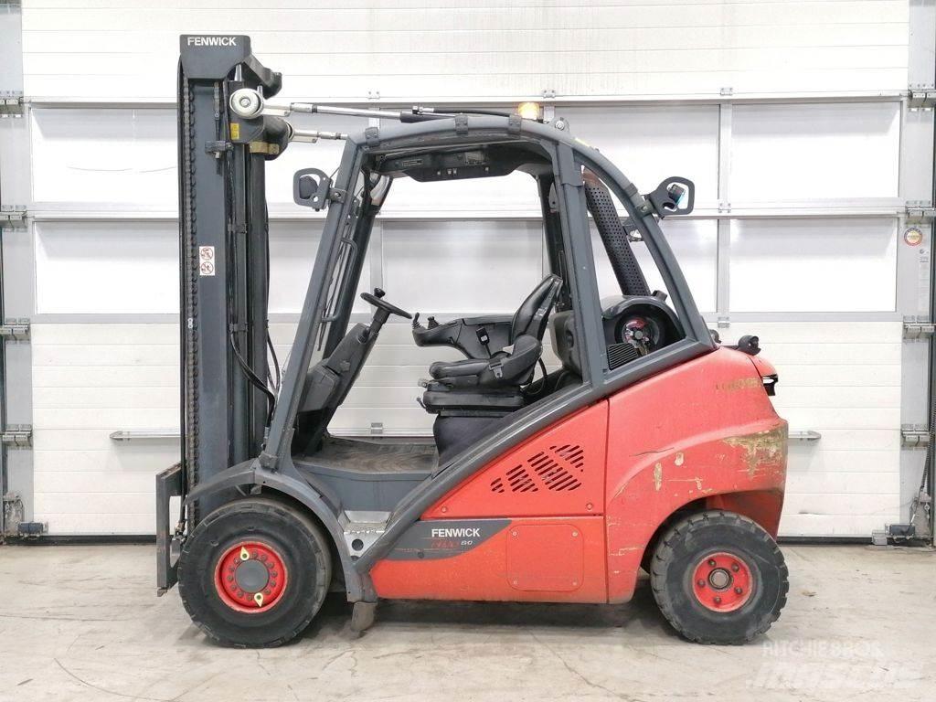 Linde H30T-02 Nestekaasutrukit