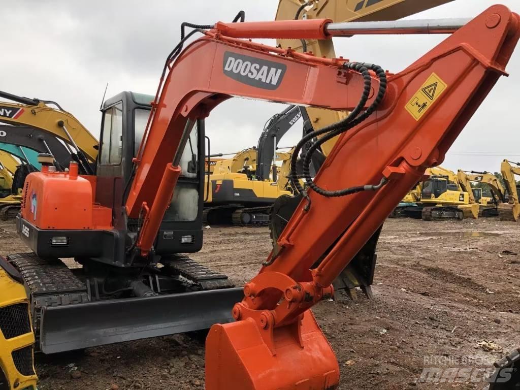Doosan DH 55 Minikaivukoneet < 7t