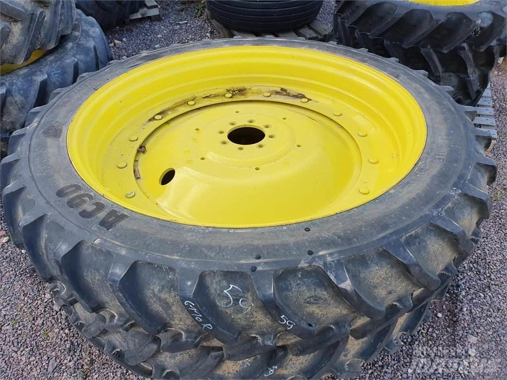 Mitas 270/95R48 x2 Renkaat ja vanteet