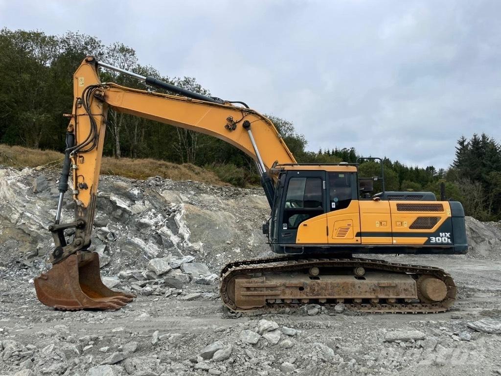 Hyundai HX 300 L Telakaivukoneet