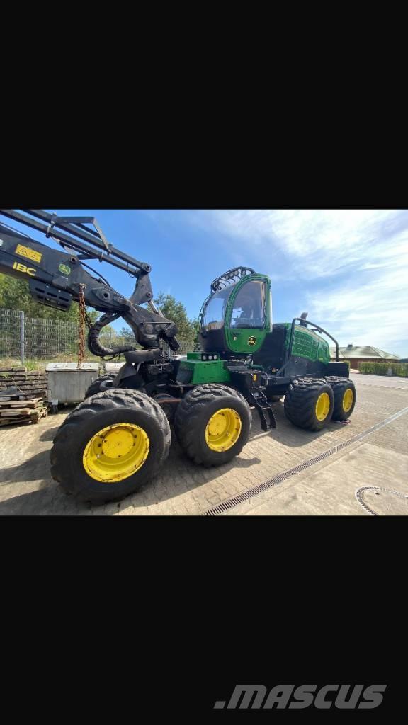 John Deere 1270 G Harvesterit