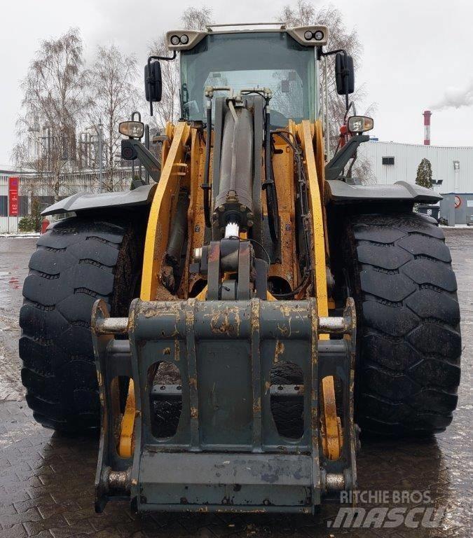 Liebherr L 580 Pyöräkuormaajat