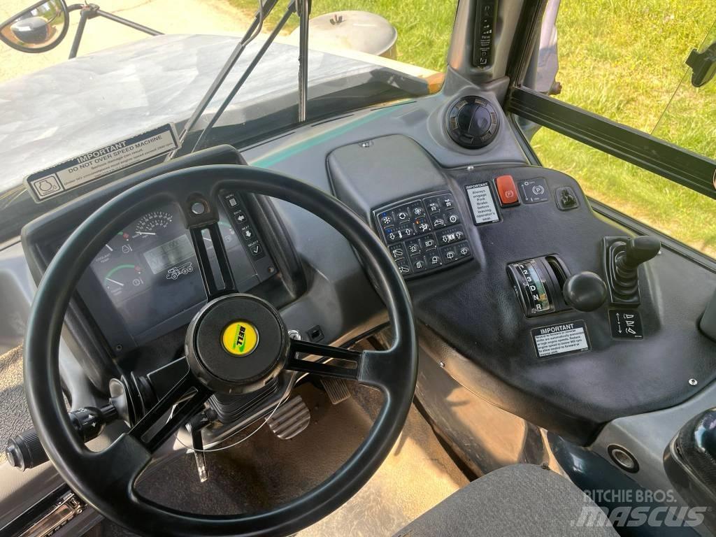 Bell ADT B 30 D 6x6 Dumpperit