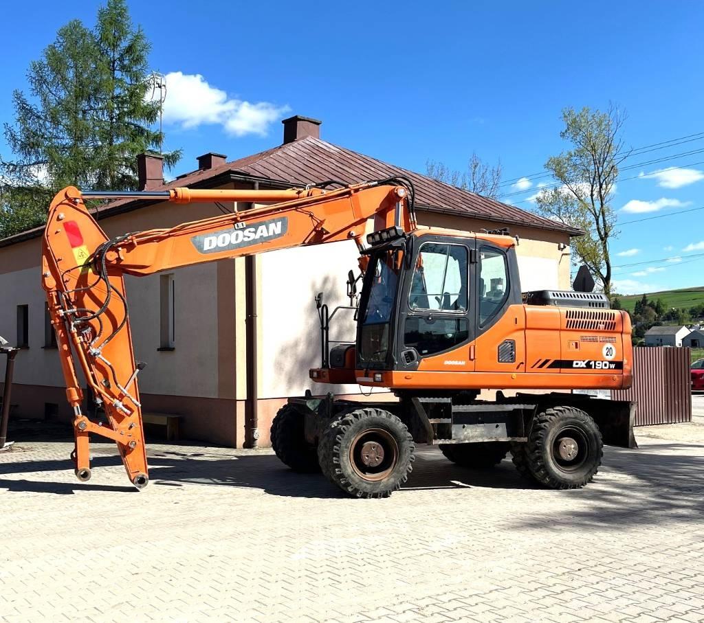 Doosan DX 190 W-3 Pyöräkaivukoneet