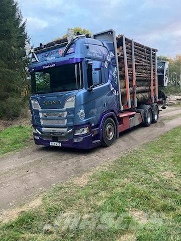 Scania R650B6X4NB Puuautot