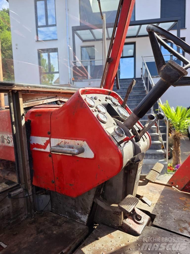 Massey Ferguson 1080 Traktorit