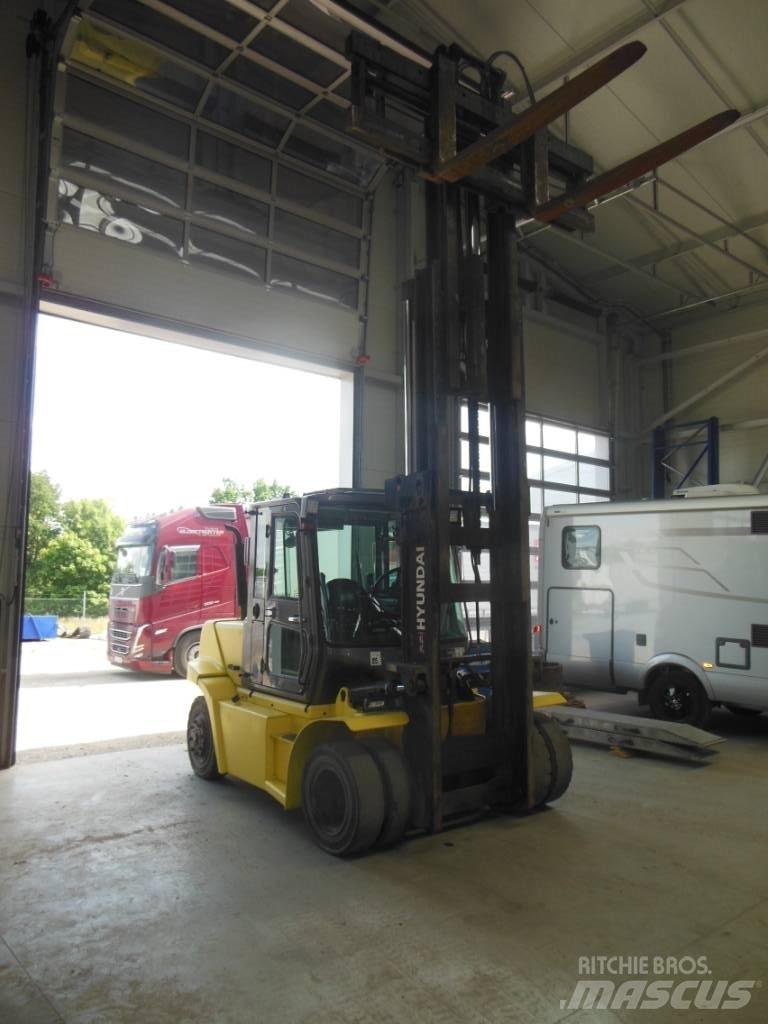 Hyundai 70 D-7 A Dieseltrukit