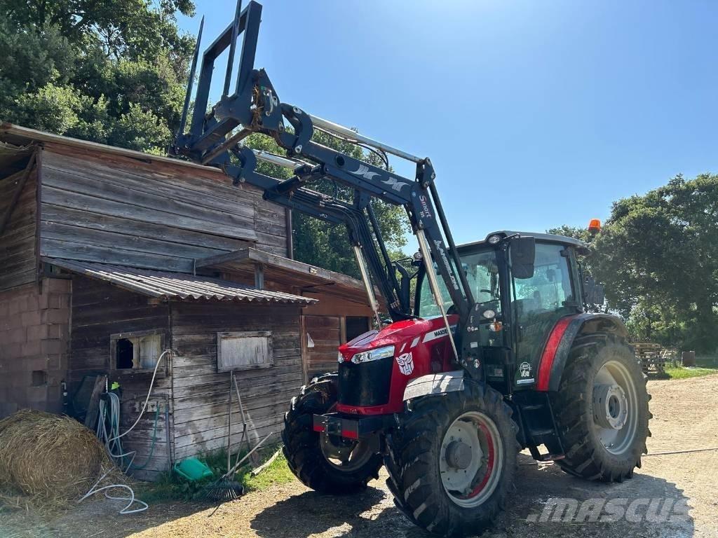 Massey Ferguson 5710 Traktorit