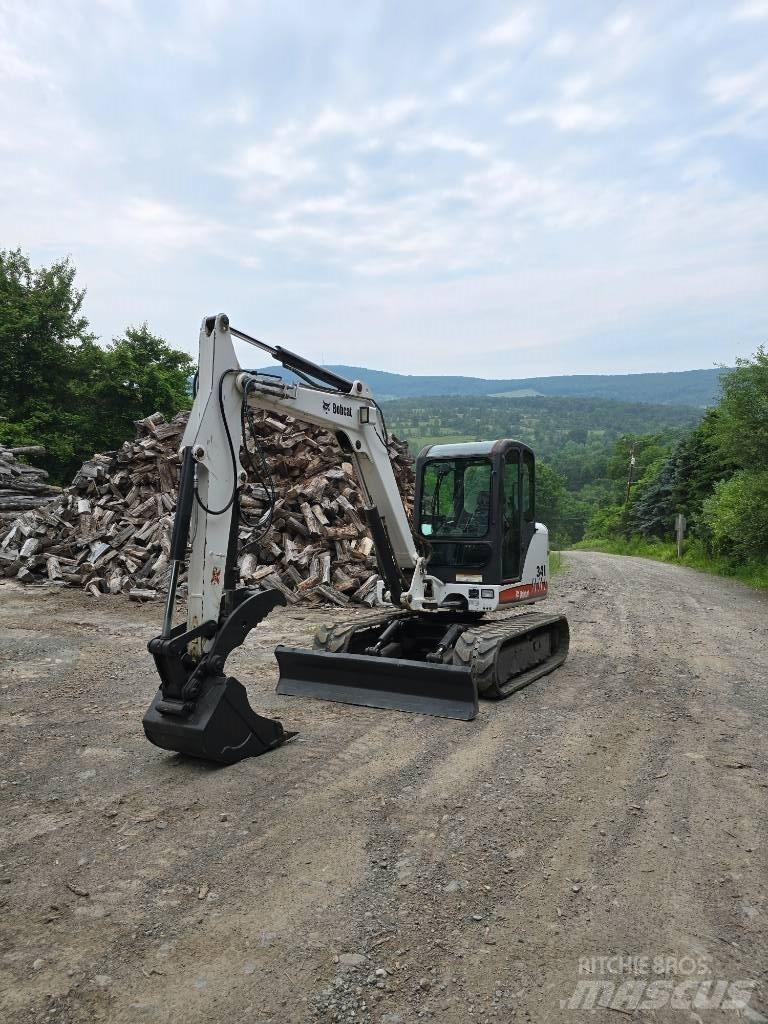 Bobcat 341 G Minikaivukoneet < 7t