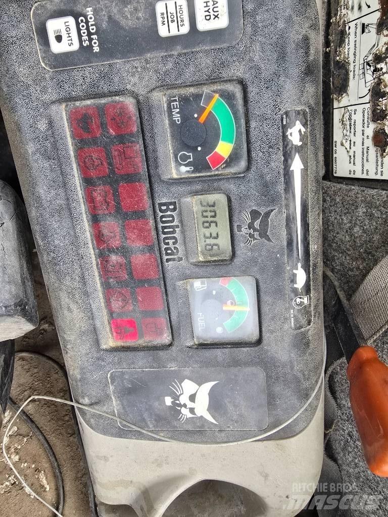 Bobcat 341 G Minikaivukoneet < 7t