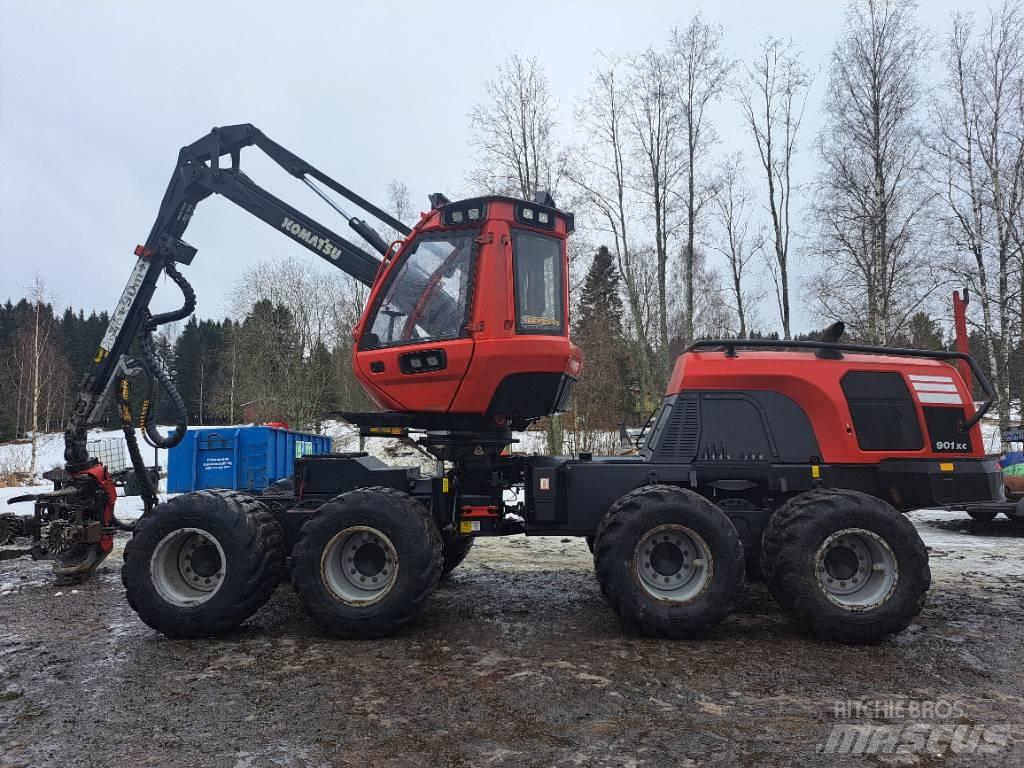 Komatsu 901 XC Harvesterit