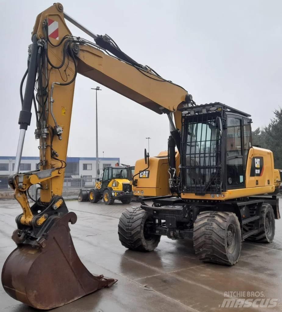 CAT M 318 F Pyöräkaivukoneet