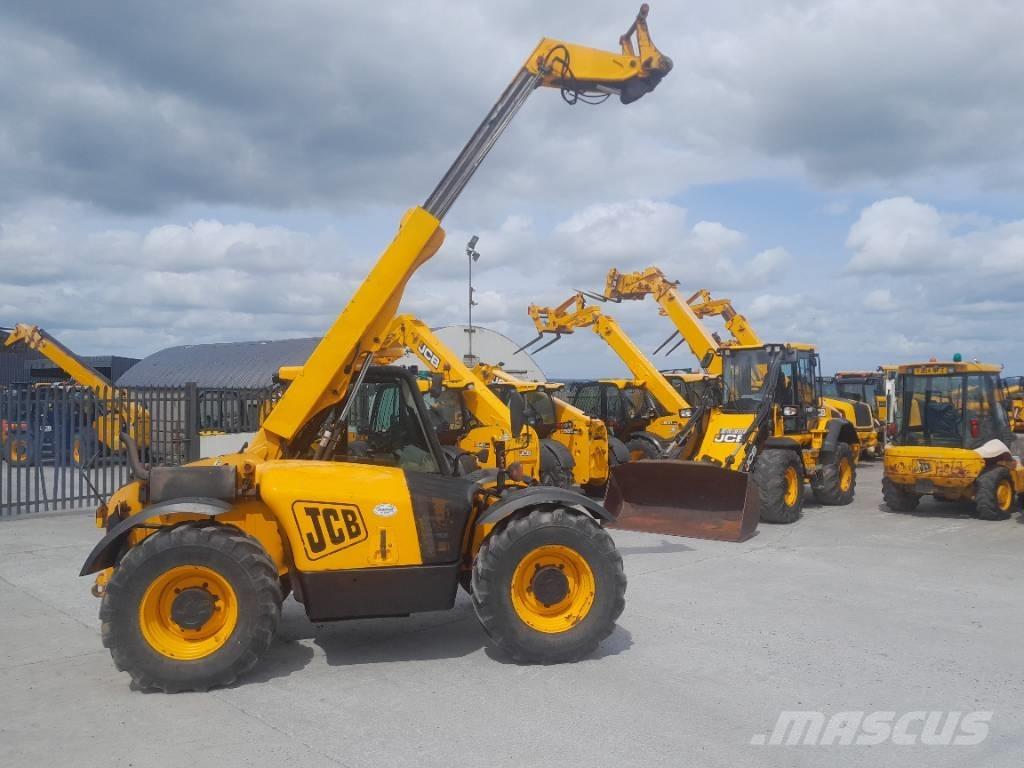 JCB 526-56 Maatalouskurottajat