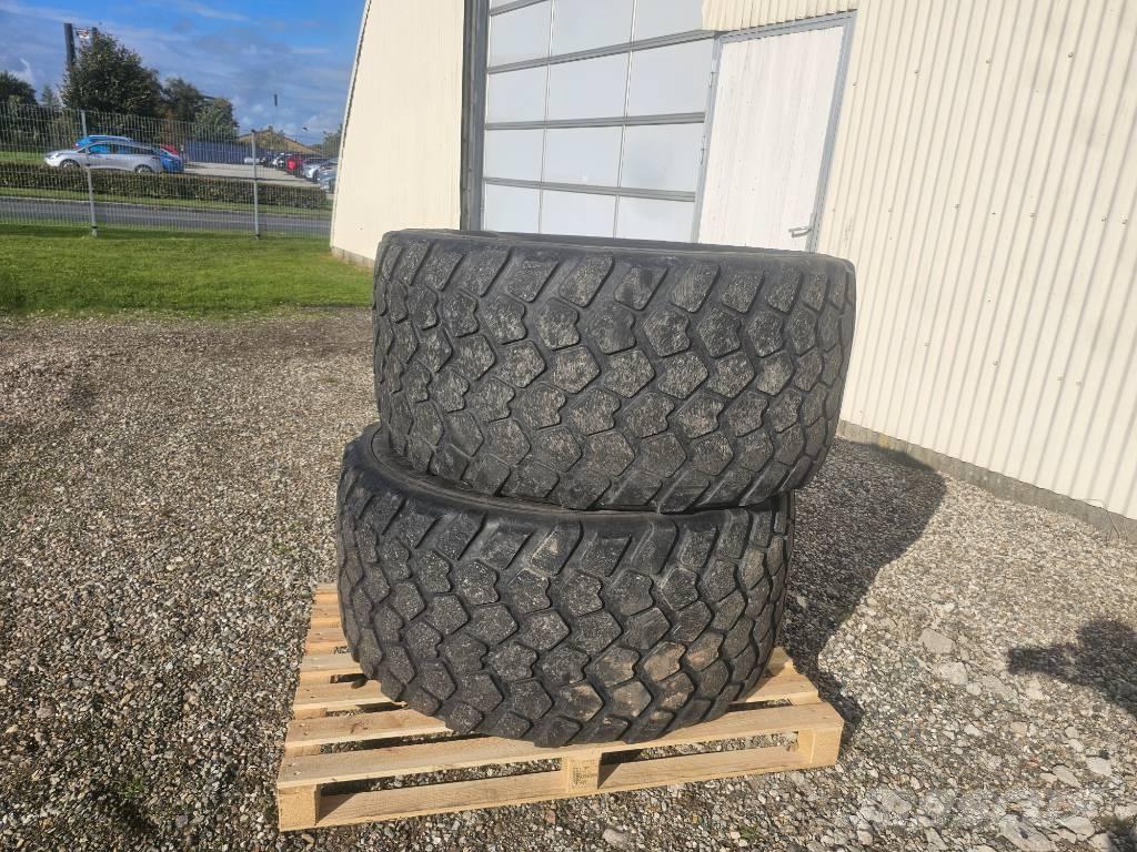 Michelin Cargo X Bib Renkaat ja vanteet