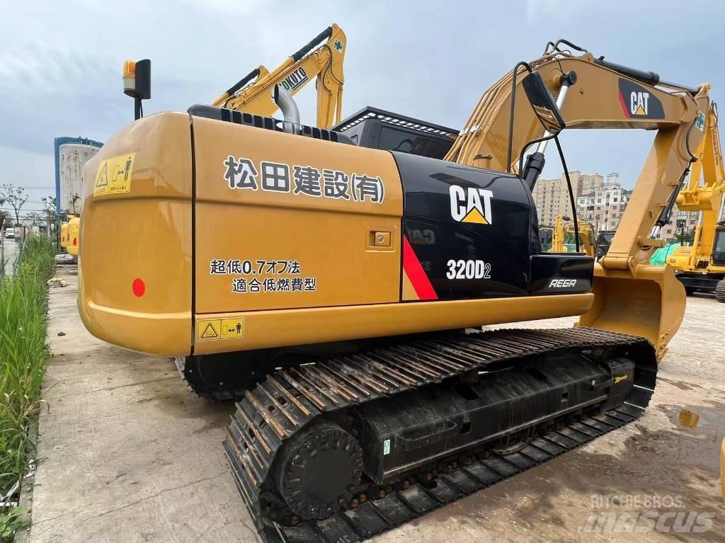 CAT 320 D Telakaivukoneet