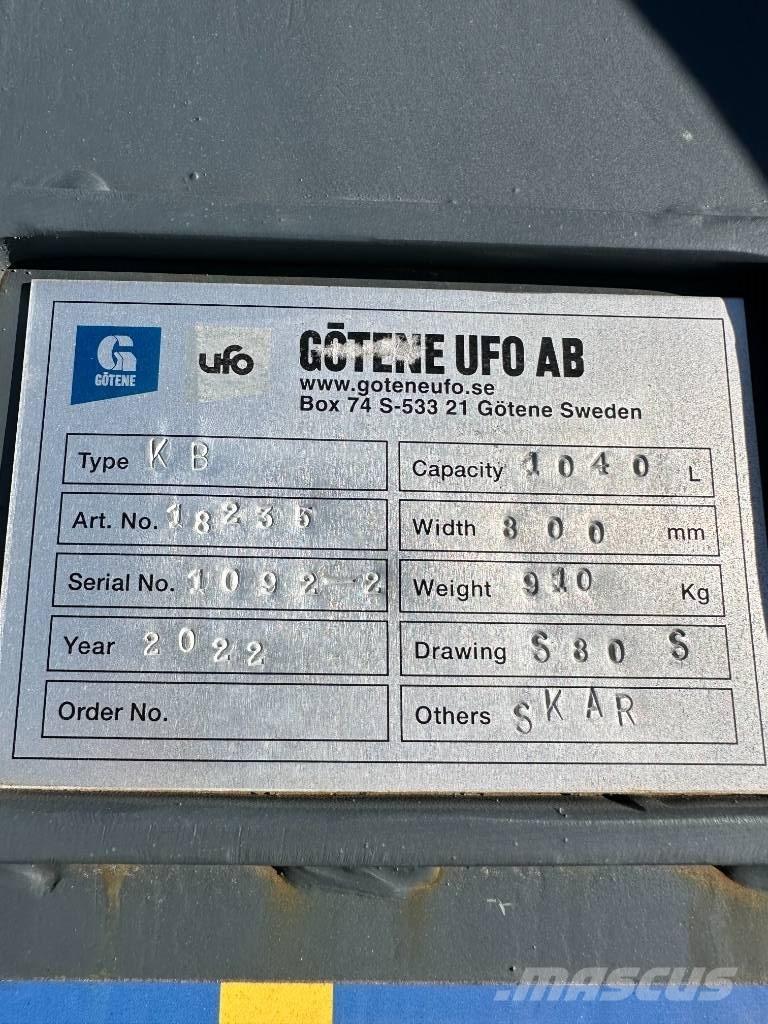 UFO KB-S80 Telakaivukoneet