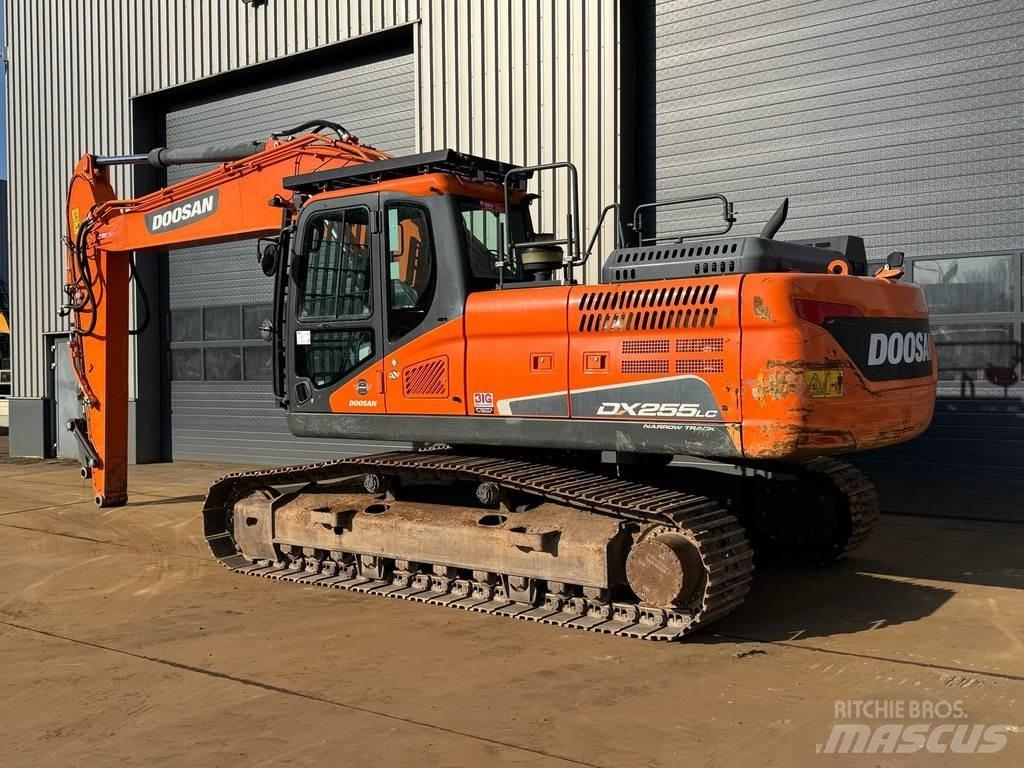 Doosan DX255NLC-5 Telakaivukoneet