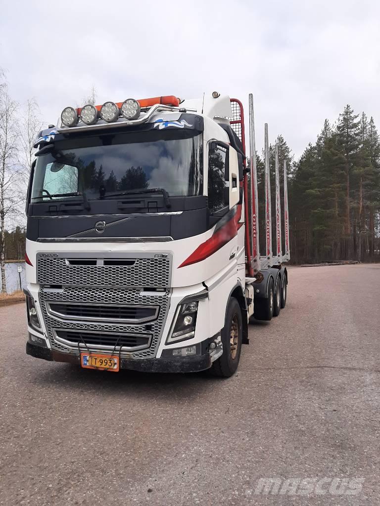 Volvo FH 16 Puuautot