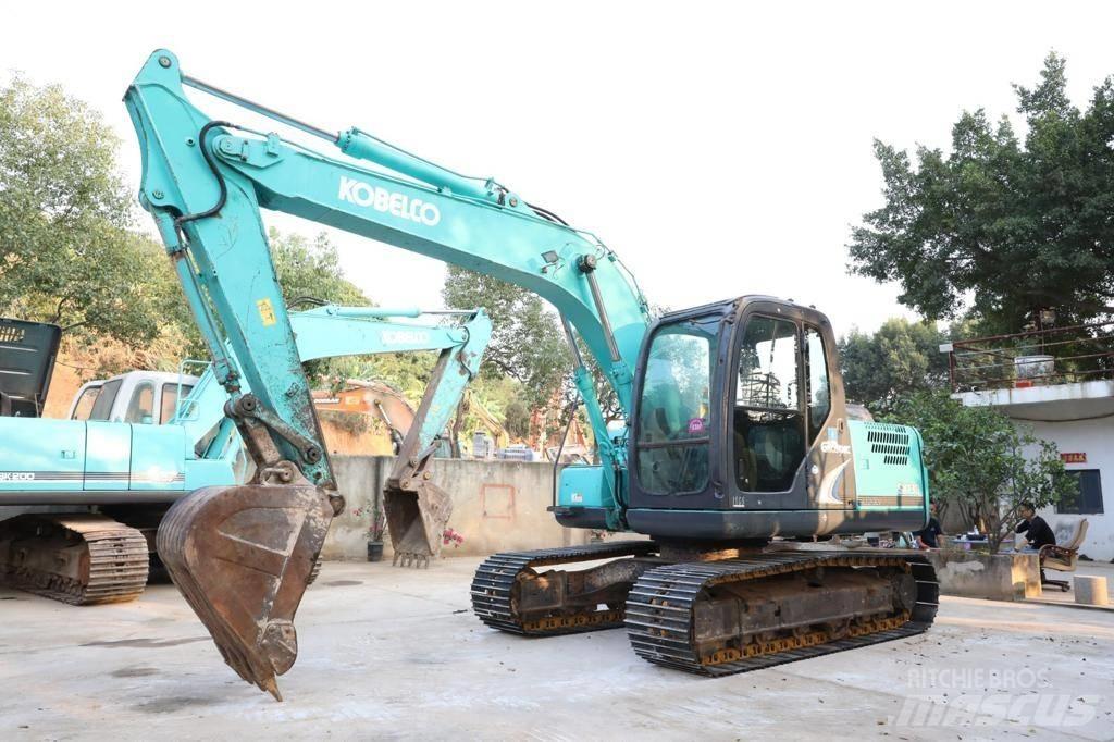Kobelco SK130 Midikaivukoneet 7t - 12t