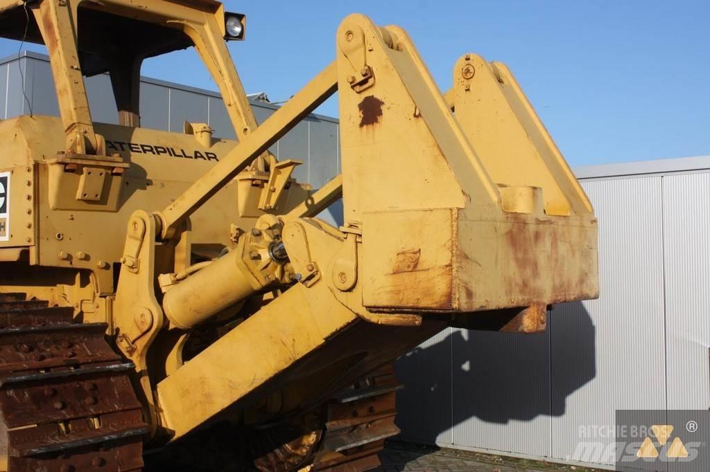 CAT D9H Ripper Muut