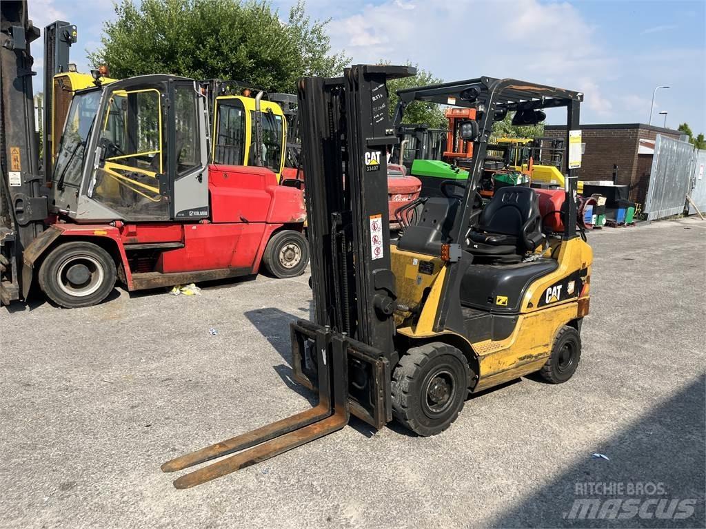 CAT GP18N Nestekaasutrukit