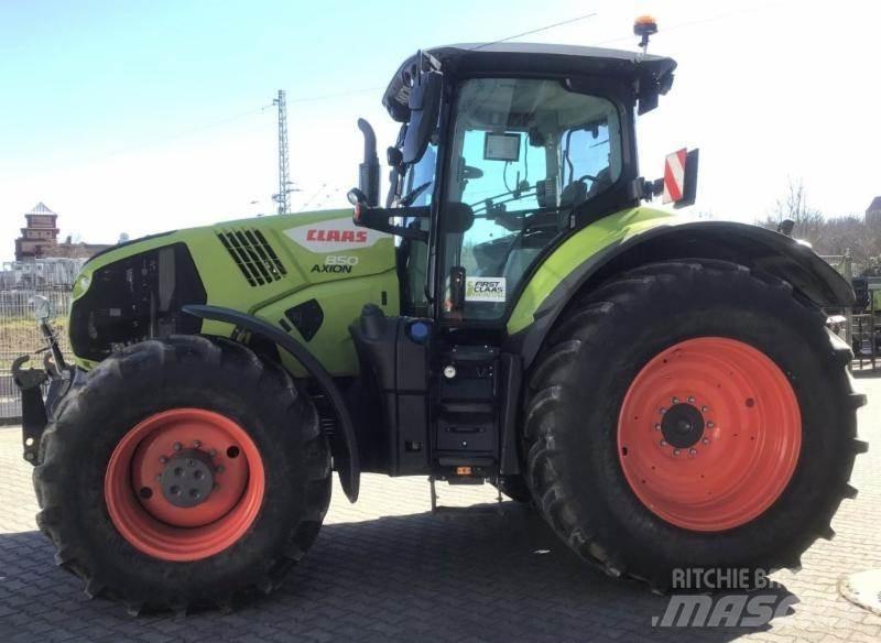 CLAAS AXION 850 Traktorit
