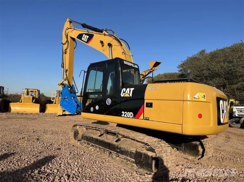 CAT 320 D L Telakaivukoneet