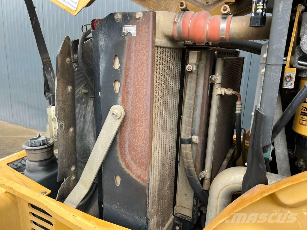 CAT CP76 Yksivalssijyrät