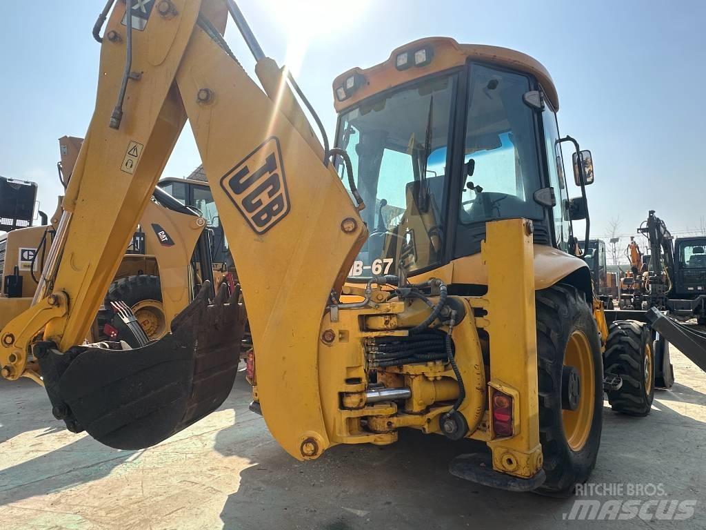 JCB 3 CX Pyöräkuormaajat