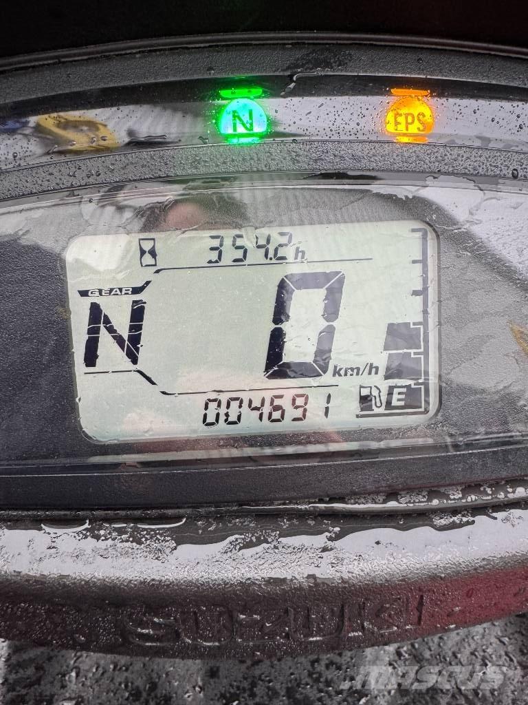 Suzuki LTA 500 XP Mönkijät