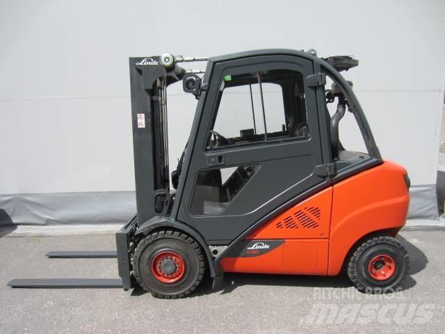 Linde H 30 D-03 Dieseltrukit