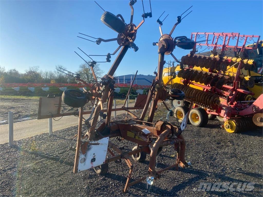 Kuhn Wender Pöyhimet ja haravat