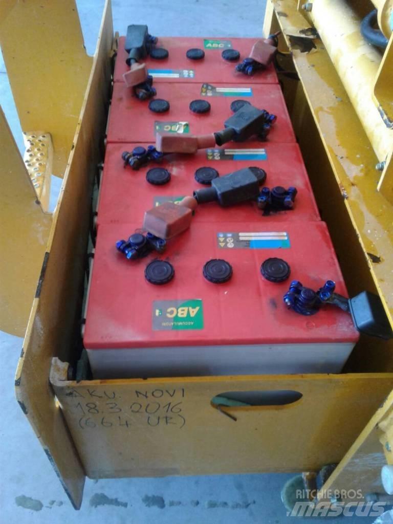 Haulotte Compact 12 Saksilavat