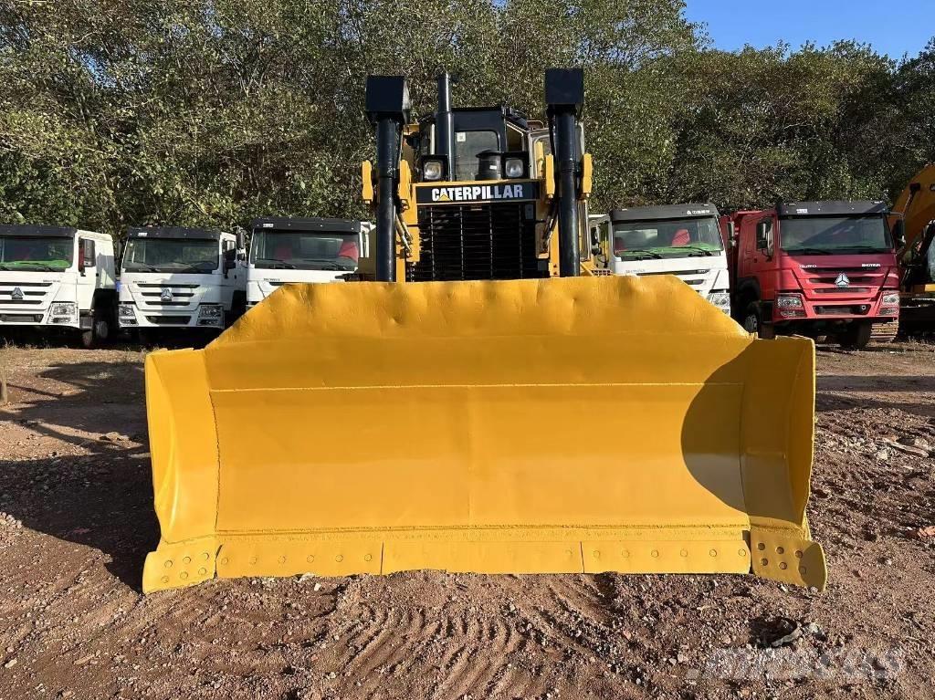 CAT D 8 R Telaketjupuskutraktorit
