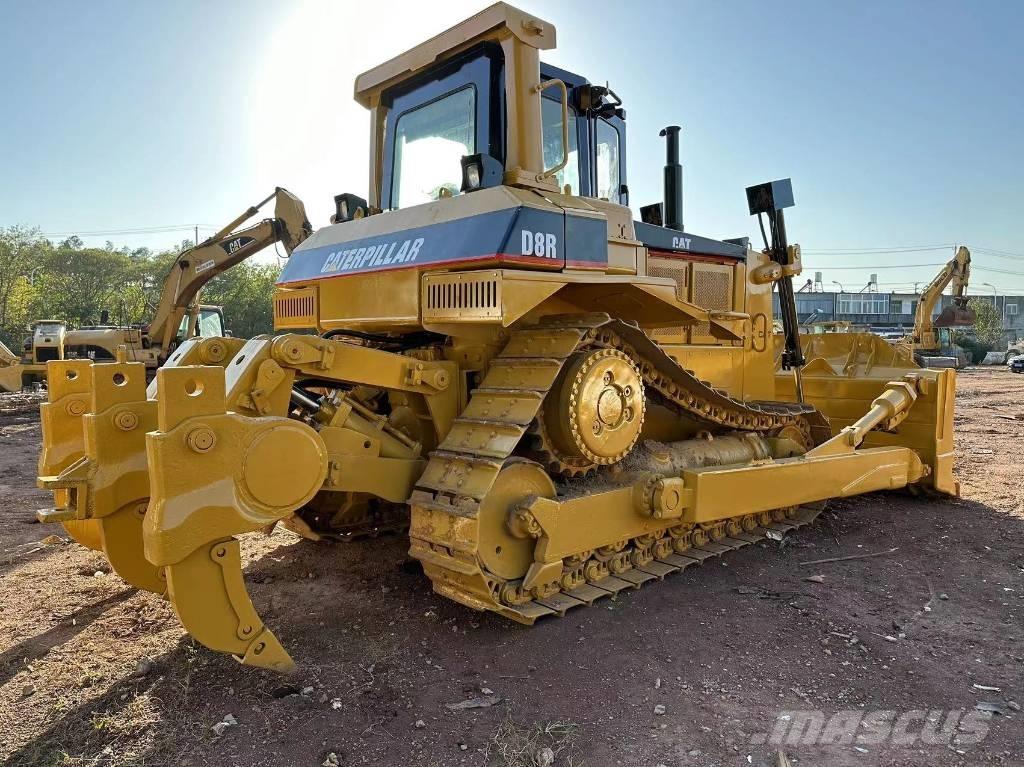 CAT D 8 R Telaketjupuskutraktorit