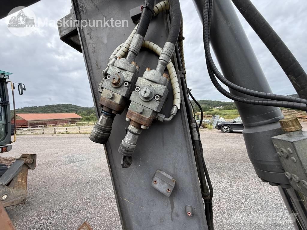 Volvo EW 140 C Pyöräkaivukoneet