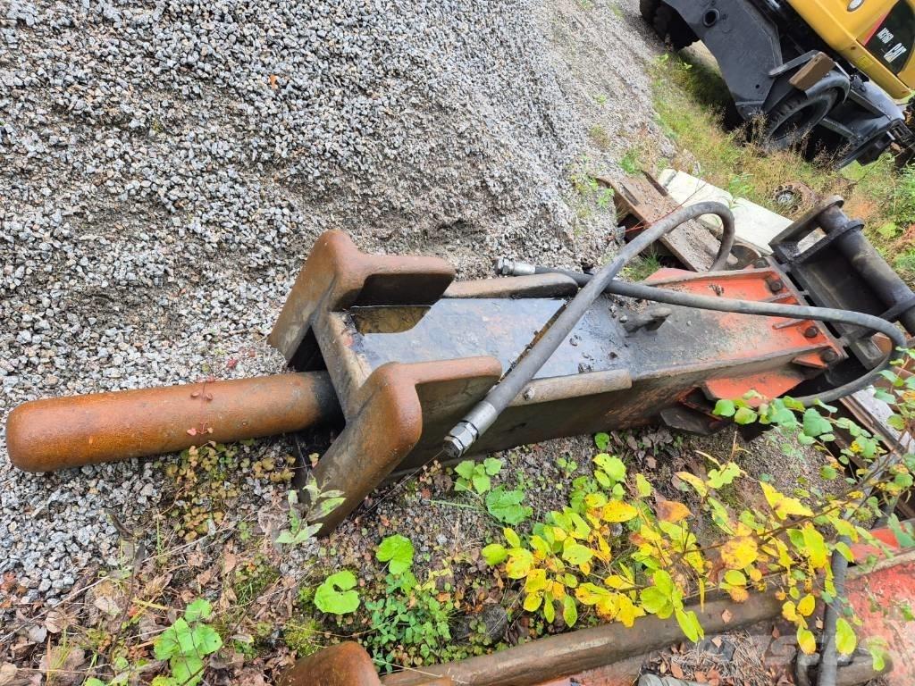 Rammer S 82 Iskuvasarat